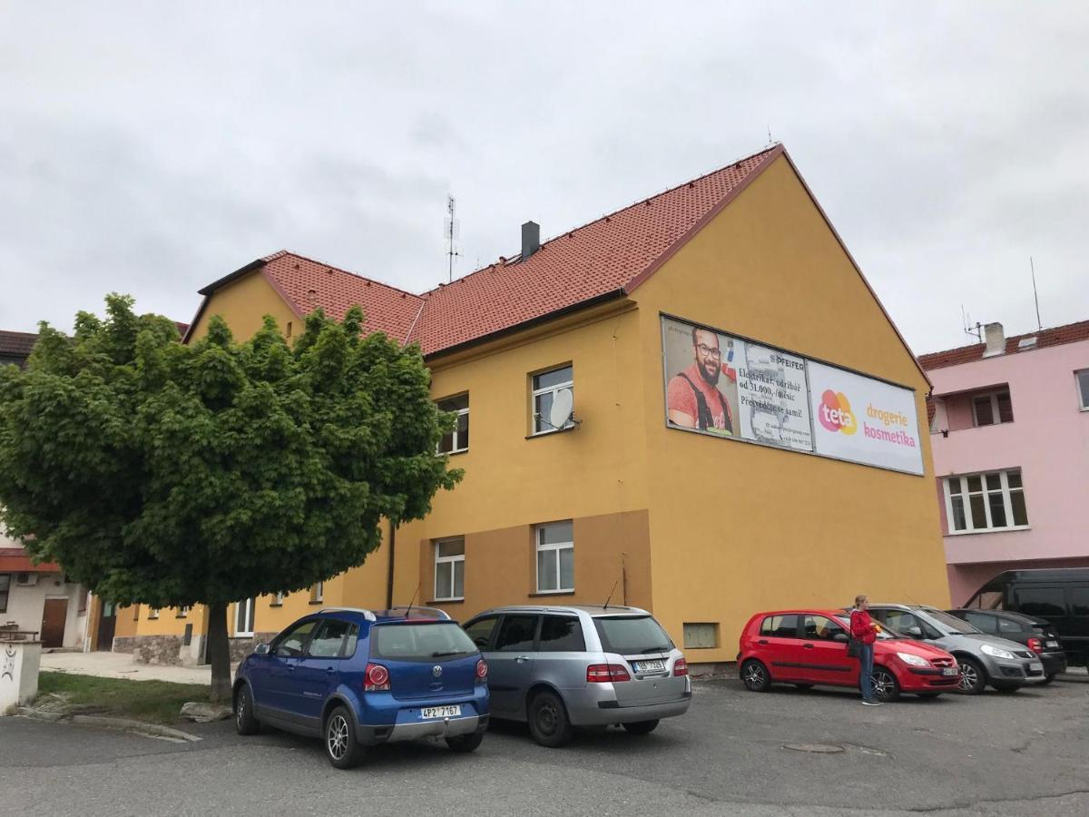 Hostel Rk Horazdovice Luaran gambar
